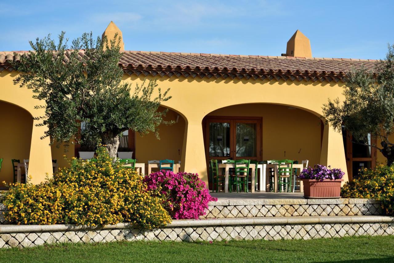 Janna E Sole Resort Budoni Exterior photo